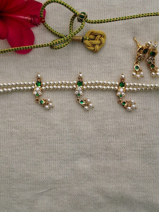 3 Patti Small Cute Three White Stone Green Chinchpeti