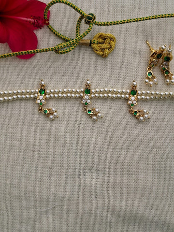 3 Patti Small Cute Three White Stone Green Chinchpeti