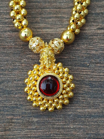 Meera - The Designer Thushi
