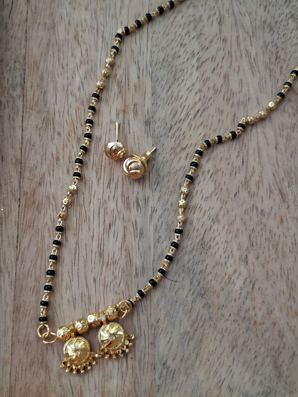 Simple Elegant Two Wati Mangalsutra