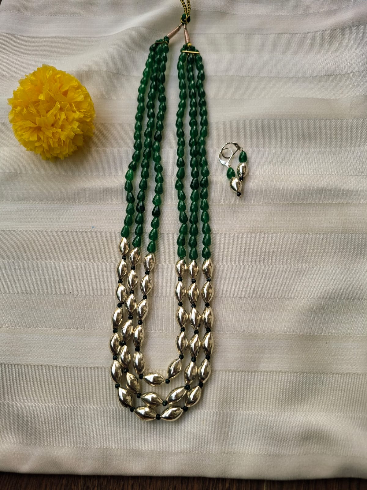 Green Bead and Dholki Bead Three Lyre Set