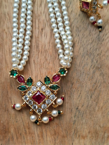 Small Cute Multicoloured Karwari Tanmani