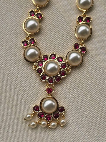 Half Round Pearl Red Stone Necklace