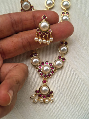 Half Round Pearl Red Stone Necklace