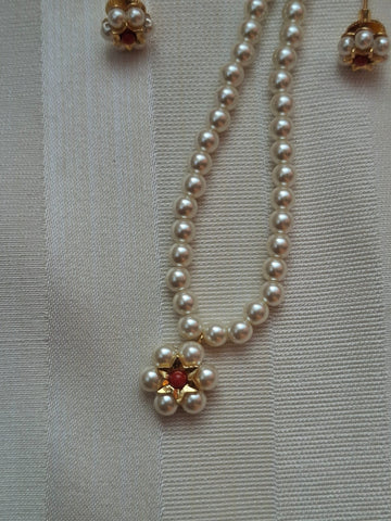 Single Pendant Pearl Set (Coral Kudi)