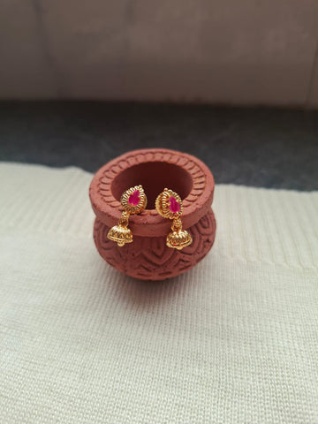 Small and Cute Golden Designer Zhumki - Siya