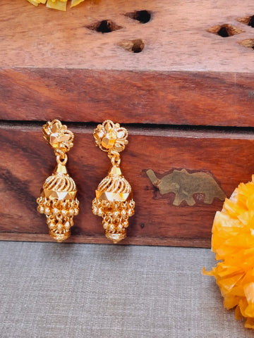 Small and Cute Golden Zhumki