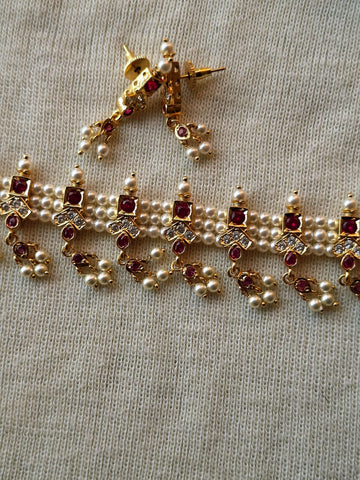 11 Patti Dark Pink 3 White Stone Triangle Chinchpeti