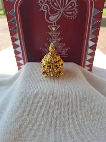 Haldi Kumkum Karanda Nakshi