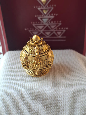 Haldi Kumkum Karanda Temple