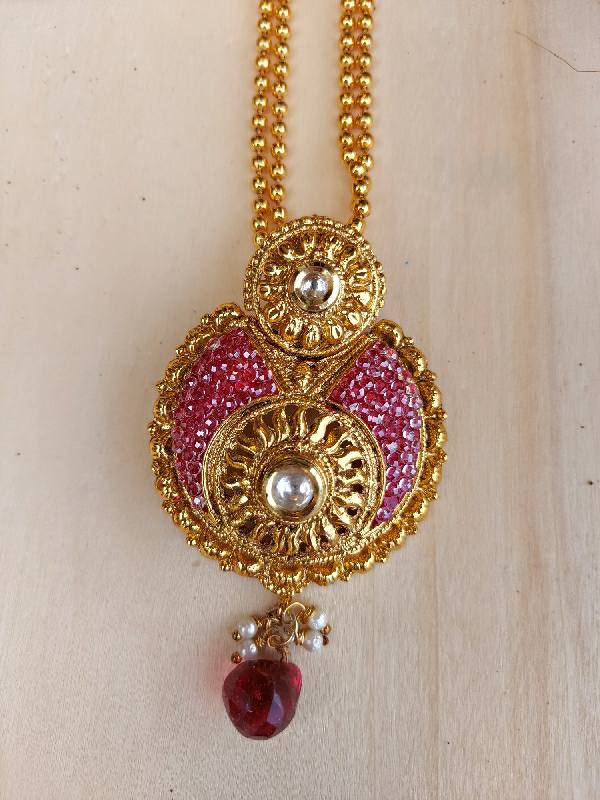 Pink Stone Karwari Short Necklace Set